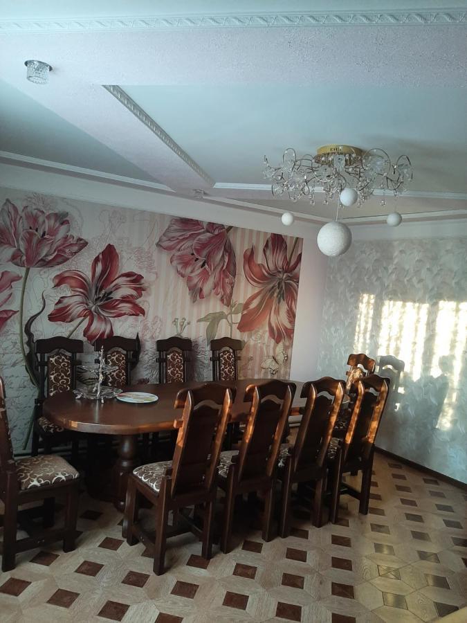 У Ані Laseschtschyna Exterior foto